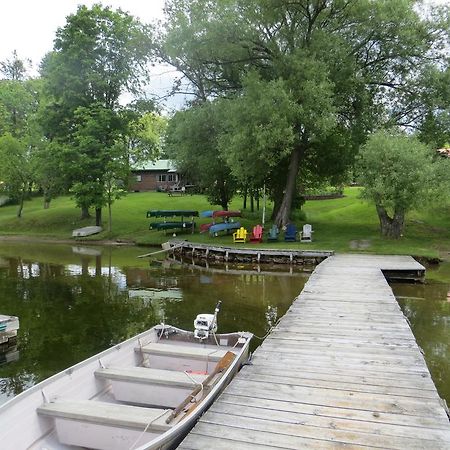 Bondi Village Cottage Resort Lake of Bays 外观 照片