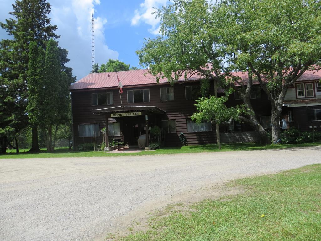 Bondi Village Cottage Resort Lake of Bays 外观 照片