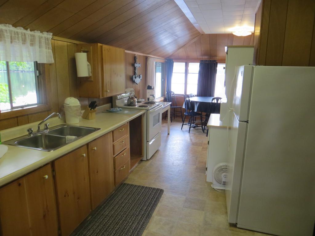 Bondi Village Cottage Resort Lake of Bays 外观 照片