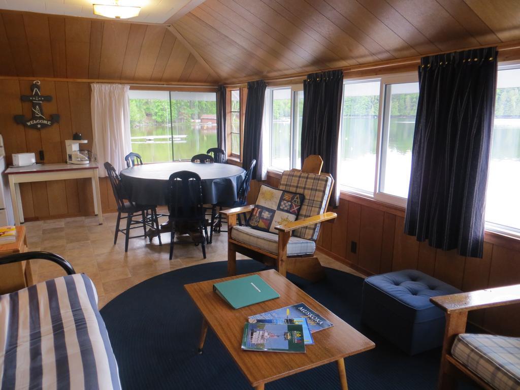 Bondi Village Cottage Resort Lake of Bays 外观 照片