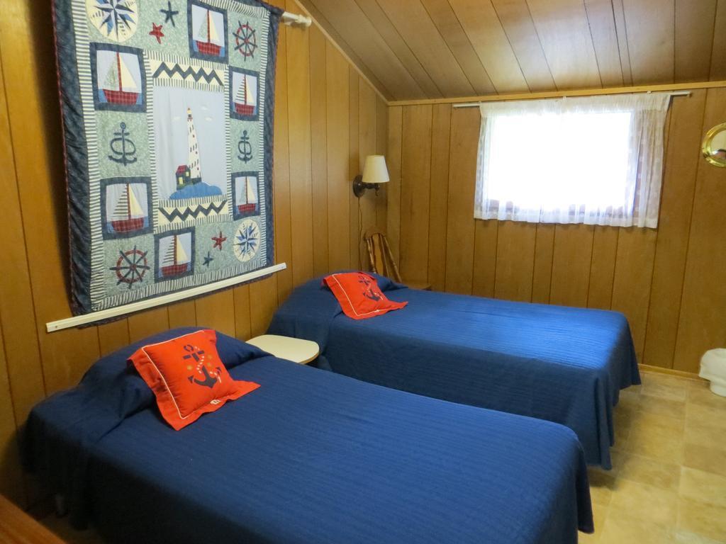 Bondi Village Cottage Resort Lake of Bays 外观 照片