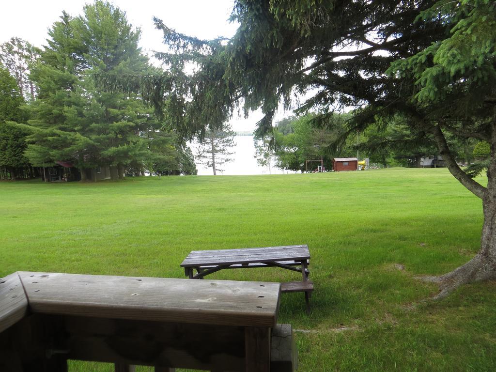 Bondi Village Cottage Resort Lake of Bays 外观 照片
